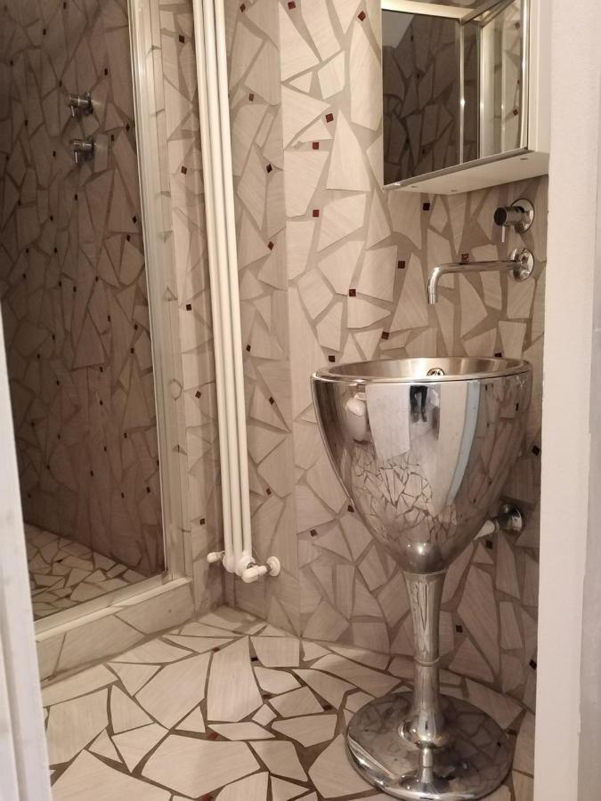 Bologna Facile Apartment Bagian luar foto