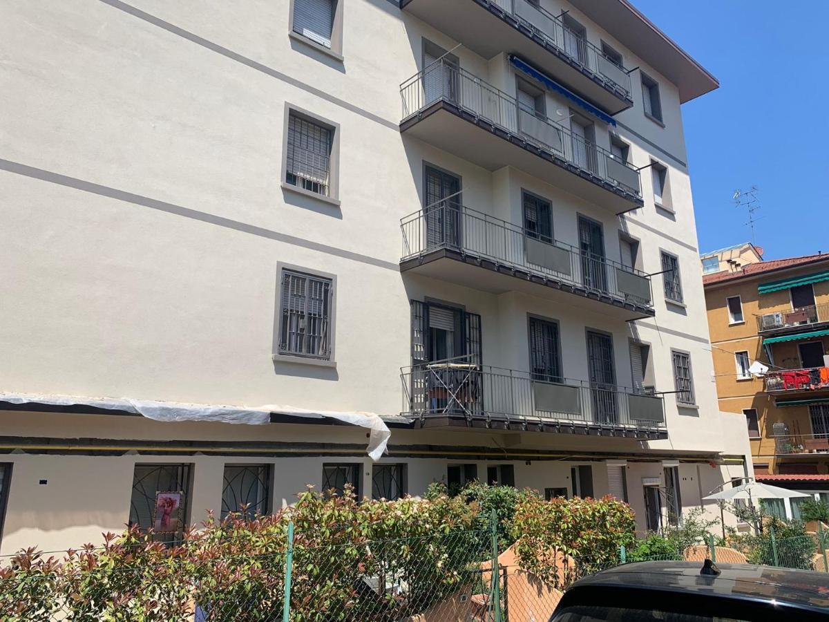 Bologna Facile Apartment Bagian luar foto